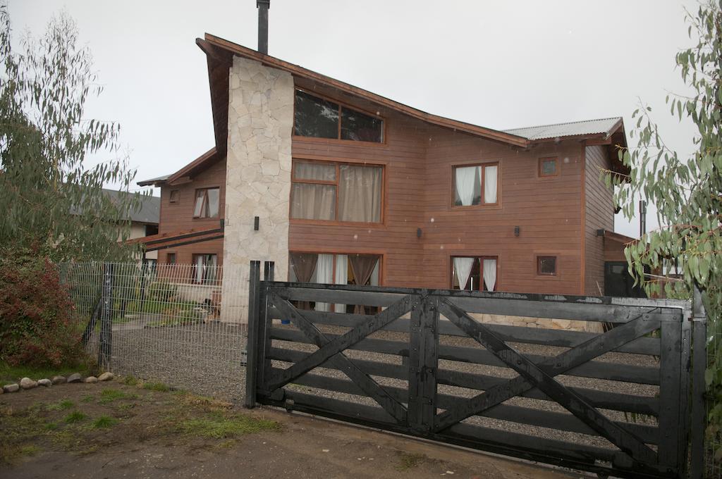 Apart Hotel Raices Patagonicas Dina Huapi Exterior photo